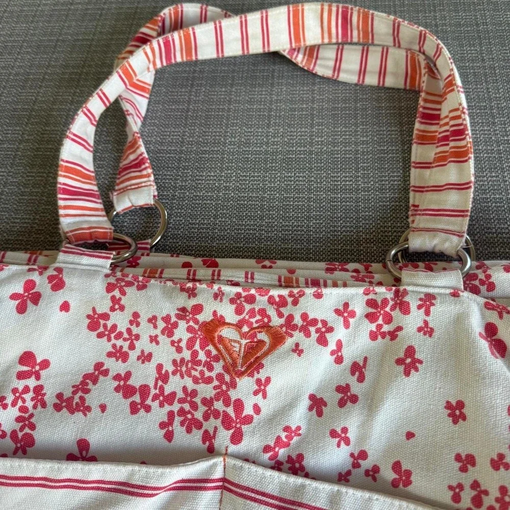 Roxy white and red/orange floral striped tote bag